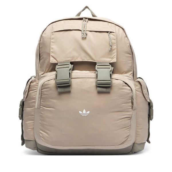 Plecak adidas. Brązowe plecaki męskie Adidas, bez wzorów, sportowe. Za 299.99 zł.