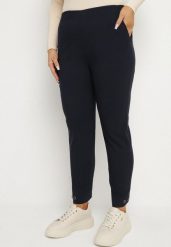 Granatowe Spodnie z Wiskozą z Gumką w Talii i Aplikacjami przy Nogawkach Stellorie. Niebieskie spodnie materiałowe damskie Born2be, z aplikacjami, z jeansu, eleganckie, plus size. Za 64.99 zł.