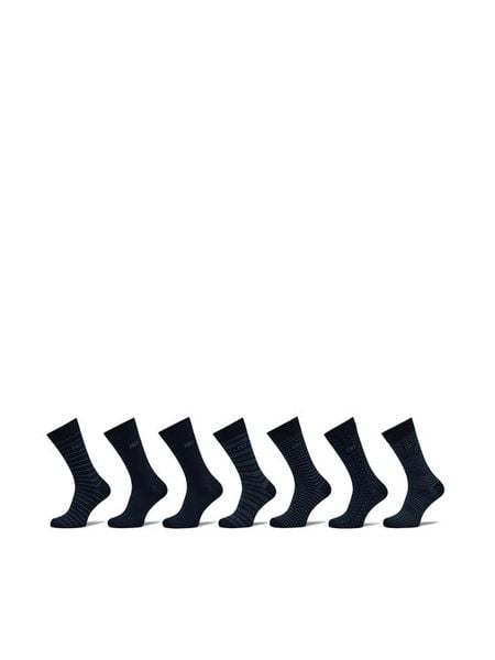 Cristiano Ronaldo CR7 Skarpety długie 8190-80-9001 Granatowy. Niebieskie skarpety męskie Cristiano Ronaldo CR7, bez wzorów, z bawełny. Za 109.99 zł.