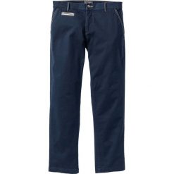 Płaszcz wełniany z falbanami bonprix stary jasnoróżowy. Czerwone eleganckie spodnie męskie bonprix, bez wzorów, z wełny, eleganckie, bez kołnierzyka, bez kaptura. Za 299.99 zł.