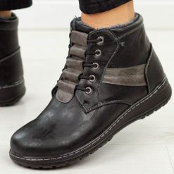 Czarne botki damskie Vinceza 87732. Czarne botki damskie VINCEZA, na jesień, bez wzorów, ze skóry, biznesowe, z okrągłym noskiem, bez obcasa, bez zapięcia. Za 179.00 zł.