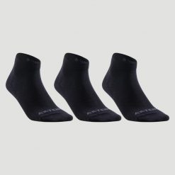 Skarpety sportowe tenis RS160 3 pary. Czarne skarpetki damskie ARTENGO, bez wzorów, z bawełny. Za 34.99 zł.