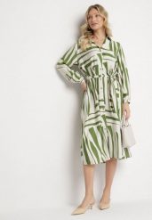 Zielona Sukienka Koszulowa z Wiskozą w Geometryczny Wzór Wiązana w Talii Ninalora. Zielone sukienki damskie Born2be, na co dzień, l, bez wzorów, z wiskozy, eleganckie, bez kołnierzyka, bez ramiączek, midi, koszulowe. Za 129.99 zł.