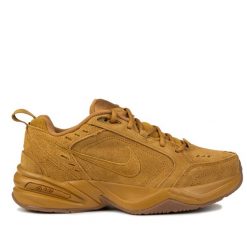 Buty męskie sportowe treningowe Nike MONARCH SE. Brązowe buty sportowe męskie Nike, bez wzorów, bez zapięcia, na fitness i siłownię. W wyprzedaży za 369.00 zł.