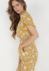 Żółty Kombinezon Hesonia. Żółte sukienki damskie Born2be, na imprezę, l, z aplikacjami, boho, bez kołnierzyka, bez ramiączek, mini. Za 44.99 zł.