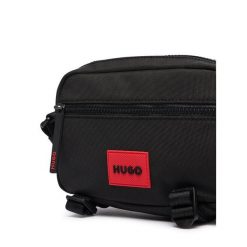 Saszetka HUGO. Czarne saszetki i nerki męskie Hugo, bez wzorów. Za 374.99 zł.