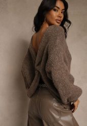 Jasnobrązowy Oversizowy Sweter z Dodatkiem Wełny Zdobiony Węzłem Lawedana. Brązowe swetry nierozpinane damskie Renee, l, z aplikacjami, z wełny, casualowe, bez kołnierzyka, bez ramiączek. Za 139.99 zł.