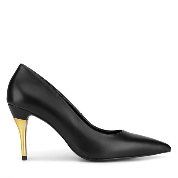 Szpilki GINO ROSSI. Czarne szpilki damskie Gino Rossi, bez wzorów, bez obcasa, na szpilce, bez zapięcia. Za 349.99 zł.