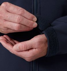 Kurtka męska Helly Hansen Jacket HELLY HANSEN Oxford Softshell, blue L. Niebieskie kurtki męskie Helly Hansen, l, bez wzorów, z softshellu, bez kaptura. Za 381.39 zł.