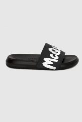 ALEXANDER MCQUEEN Czarne klapki męskie z białym logo. Czarne klapki męskie alexander mcqueen, bez wzorów, bez zapięcia. W wyprzedaży za 899.99 zł.