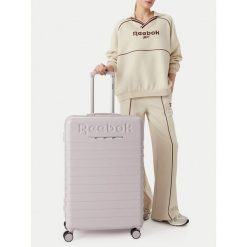 Walizka duża Reebok. Fioletowe walizki damskie Reebok, bez wzorów, duże. Za 349.99 zł.