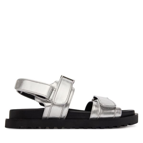 Sandały Guess. Szare sandały damskie Guess, z aplikacjami, bez obcasa, na płaskiej podeszwie, bez zapięcia. Za 381.99 zł.