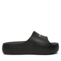 Klapki Tommy Jeans. Czarne klapki damskie Tommy Jeans, bez wzorów, z jeansu, bez obcasa, bez zapięcia. Za 269.99 zł.