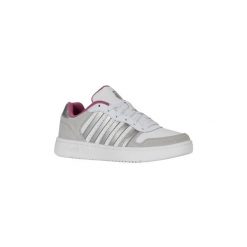 Buty sportowe COURT PALISADES (96931-058-M). Obuwie sportowe damskie K-SWISS, bez wzorów, bez zapięcia. Za 139.00 zł.