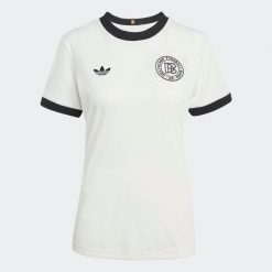 Koszulka piłkarska damska ADIDAS Niemcy „125 lat” domowa. Bluzki damskie Adidas, l, bez wzorów, sportowe, bez kołnierzyka, bez ramiączek. Za 459.99 zł.