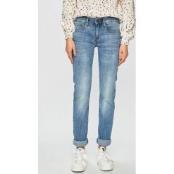 G-Star Raw - Jeansy. Niebieskie jeansy damskie G-Star Raw, bez wzorów, z bawełny. W wyprzedaży za 299.90 zł.