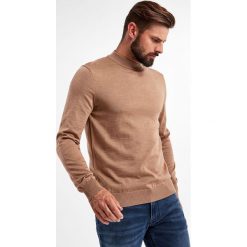 Sweter męski wełniany Davide JOOP!. Swetry męskie JOOP!, m, bez wzorów, z wełny, bez kołnierzyka, bez ramiączek. W wyprzedaży za 468.52 zł.