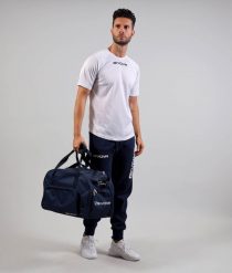 Torba sportowa Givova Palestra Navy Blue. Niebieskie torby sportowe męskie Givova, bez wzorów, z poliesteru, przez ramię. Za 177.99 zł.