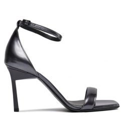 Sandały Calvin Klein. Czarne sandały damskie Calvin Klein, bez wzorów, bez obcasa, na szpilce, bez zapięcia. Za 879.99 zł.