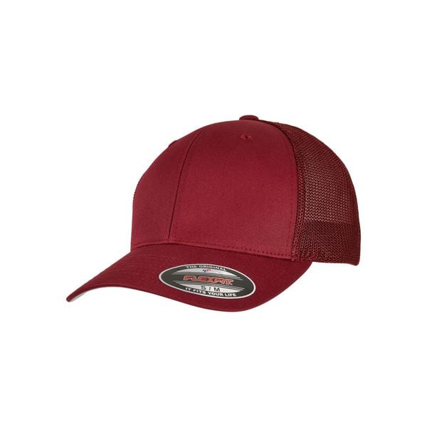 Czapka Flexfit Mesh Trucker. Czerwone czapki damskie FLEXFIT, bez wzorów, z dzianiny, klasyczne. Za 67.40 zł.