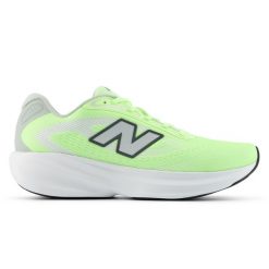 Buty damskie New Balance Fresh Foam 680 v9 W6801GC – zielone. Zielone obuwie sportowe damskie New Balance, bez wzorów, bez zapięcia, do biegania. Za 399.99 zł.