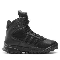 Trekkingi adidas. Czarne botki męskie Adidas, bez zapięcia. Za 799.99 zł.