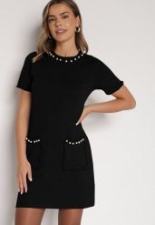 Czarna Trapezowa Sukienka Sweterkowa Ozdobiona Perełkami Eletusa. Czarne sukienki damskie Born2be, na co dzień, l, bez wzorów, eleganckie, bez kołnierzyka, bez ramiączek, midi, trapezowe. Za 89.99 zł.