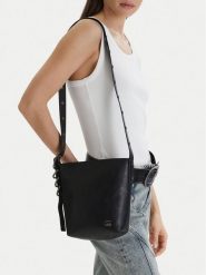 G-Star Raw Torebka EO-LDA8713 Czarny. Czarne listonoszki damskie G-Star Raw, bez wzorów, z materiału, bez dodatków. Za 199.99 zł.