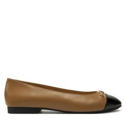 Baleriny MICHAEL Michael Kors. Brązowe balerinki damskie MICHAEL Michael Kors, bez wzorów, bez obcasa, bez zapięcia. Za 619.99 zł.