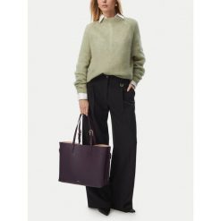 Torebka Furla. Brązowe shopperki damskie Furla, bez wzorów, bez dodatków. Za 1,579.00 zł.