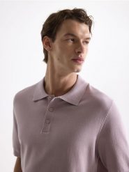Sweter polo z wiskozą - pastelowy róż. Czerwone swetry męskie Reserved, l, bez wzorów, z dzianiny, bez kołnierzyka, bez ramiączek. Za 99.99 zł.