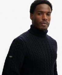 Superdry Sweter z warkoczami Jacob ze stójką — Ciepły komfort. Niebieskie swetry nierozpinane damskie Superdry, l, bez wzorów, z materiału, eleganckie, bez kołnierzyka, bez ramiączek. Za 490.55 zł.