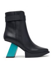United Nude Botki Construct Bootie HI 1102498816 Czarny. Czarne botki damskie United Nude, bez wzorów, ze skóry, bez obcasa, na słupku, bez zapięcia. Za 1,939.00 zł.