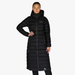 Kurtka damska hiking wodoodporna wiatroszczelna oddychająca Östersund Long. Czarne kurtki sportowe damskie SWEDEMOUNT, bez wzorów, z puchu, bez ramiączek, bez kaptura, trekkingowe. Za 899.99 zł.
