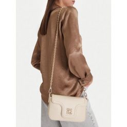 Torebka Nine West. Białe torebki do ręki damskie Nine West, bez wzorów, bez dodatków. Za 169.99 zł.