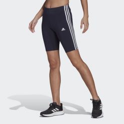 Spodenki krótkie sportowe damskie adidas Essentials 3-Stripes. Białe obuwie sportowe damskie Adidas, bez wzorów, bez zapięcia, na fitness i siłownię. Za 127.65 zł.