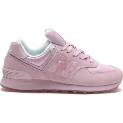 New Balance 574 Tenisówki Różowy. Czerwone trampki i tenisówki damskie New Balance, bez wzorów, z materiału, bez zapięcia. Za 430.95 zł.
