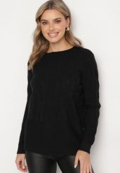 Czarny Sweter z Bawełną i Wiskozą Ozdobiony Tłoczeniem Zeialda. Czarne swetry nierozpinane damskie Born2be, l, z aplikacjami, z bawełny, biznesowe, bez kołnierzyka, bez ramiączek. Za 84.99 zł.
