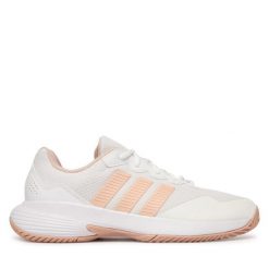 Buty do tenisa adidas. Białe obuwie sportowe damskie Adidas, bez wzorów, bez zapięcia, tenisowe. Za 299.99 zł.