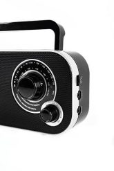Radio przenośne Adler Adler CR 1140b (kolor czarny). Czarne radia Adler. Za 72.99 zł.