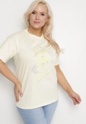 Jasnożółty T-shirt z Bawełny z Cyrkoniowym Nadrukiem Sovtebia. Żółte t-shirty damskie Born2be, xl, z aplikacjami, z bawełny, klasyczne, bez kołnierzyka, bez ramiączek. Za 44.99 zł.