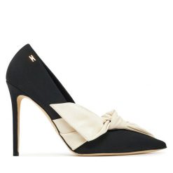 Szpilki Elisabetta Franchi. Czarne szpilki damskie Elisabetta Franchi, bez wzorów, bez obcasa, na szpilce, bez zapięcia. Za 1,529.00 zł.