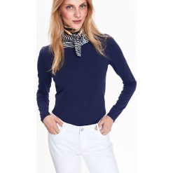 T-SHIRT DŁUGI RĘKAW DAMSKI GŁADKI. Niebieskie t-shirty damskie TOP SECRET, bez wzorów, z dzianiny, bez kołnierzyka, bez ramiączek. W wyprzedaży za 19.99 zł.