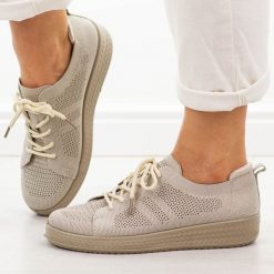 Beżowe sportowe buty damskie News 9952. Brązowe obuwie sportowe damskie NEWS, na lato, bez wzorów, z dresówki, bez zapięcia, trekkingowe. Za 129.00 zł.