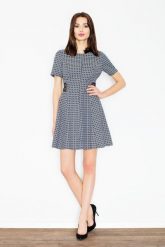 Szara Elegancka i Skromna Sukienka z Patkami z Eko-skóry. Szare sukienki damskie Figl, l, bez wzorów, z elastanu, eleganckie, bez kołnierzyka, bez ramiączek. Za 269.00 zł.