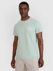 4F T-shirt regular z nadrukiem męski - turkusowy S. Niebieskie t-shirty męskie 4F, m, bez wzorów, z bawełny, bez kołnierzyka, bez ramiączek. Za 59.99 zł.
