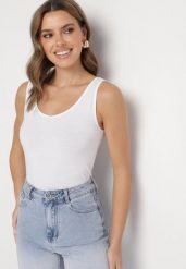 Biały Bawełniany Top o Dopasowanym Kroju Bez Rękawów Ravialda. Białe topy damskie Born2be, l, bez wzorów, z bawełny, eleganckie, bez kołnierzyka, bez ramiączek. Za 19.99 zł.