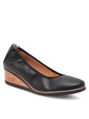Clara Barson Półbuty WYL3397-1 Czarny. Czarne półbuty damskie Clara Barson, bez wzorów, z syntetyku, bez obcasa, na koturnie, bez zapięcia. Za 119.99 zł.