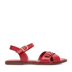 Sandały Lasocki. Czerwone sandały damskie Lasocki, bez wzorów, bez obcasa, na płaskiej podeszwie, bez zapięcia. Za 169.99 zł.