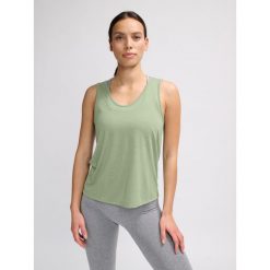 Damski tank top Hummel MT Light Burnout. Szare topy damskie Hummel, bez wzorów, sportowe, bez kołnierzyka, bez ramiączek. Za 156.00 zł.